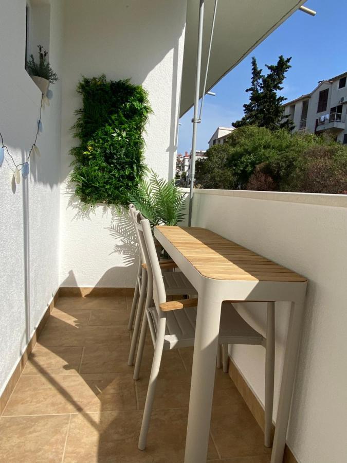 Mamma Mia Apartments-City Center Хвар Экстерьер фото