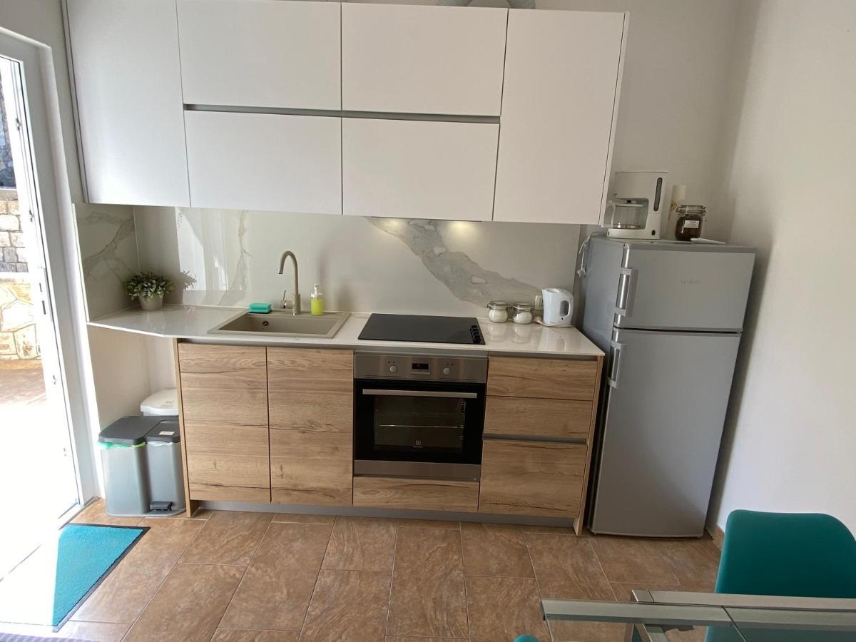 Mamma Mia Apartments-City Center Хвар Экстерьер фото