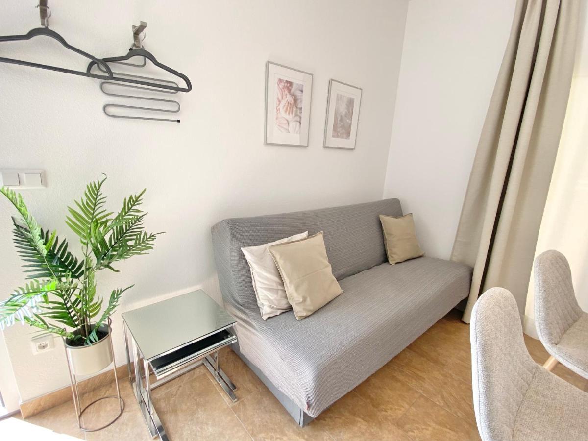 Mamma Mia Apartments-City Center Хвар Экстерьер фото