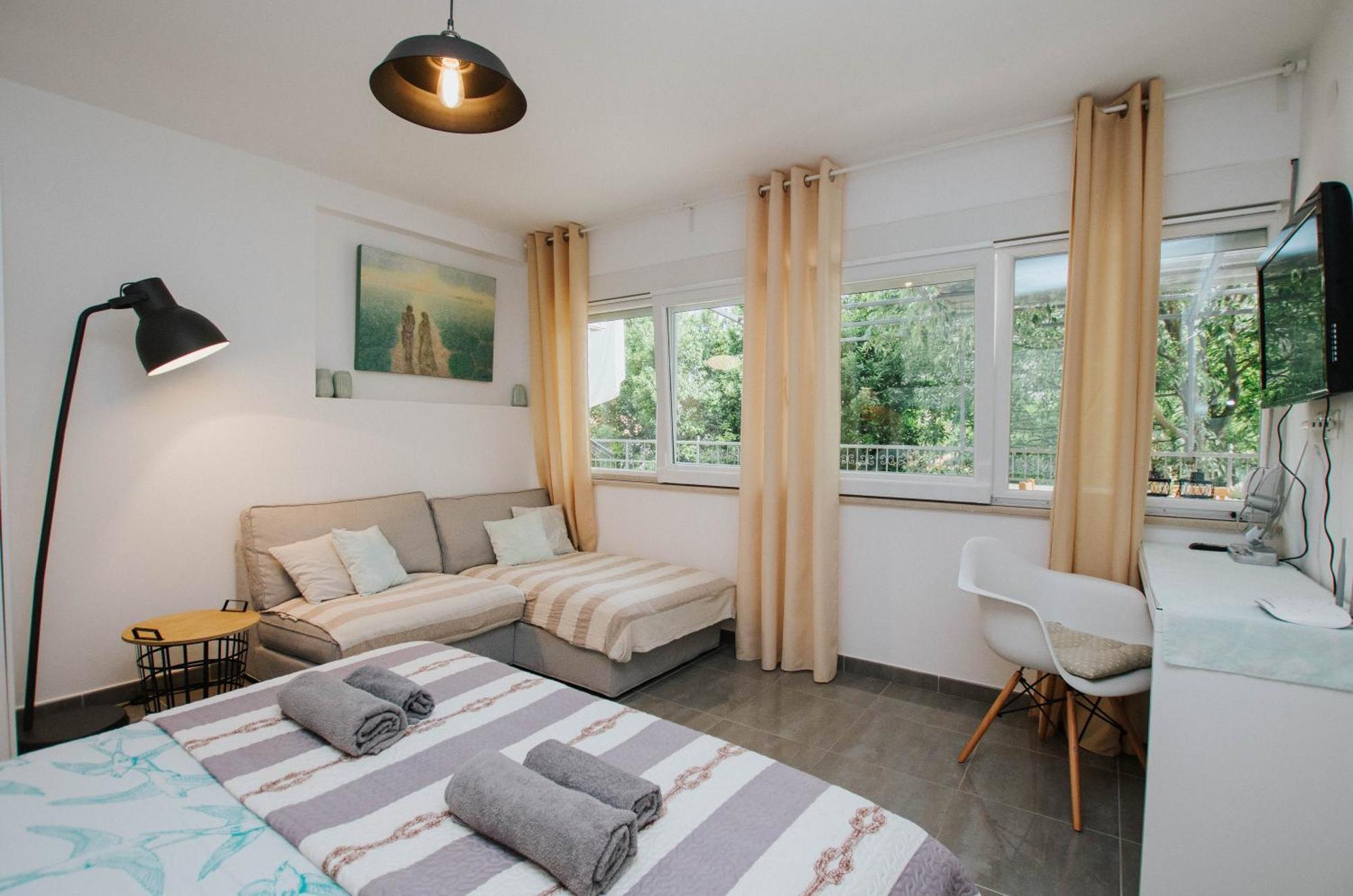 Mamma Mia Apartments-City Center Хвар Экстерьер фото