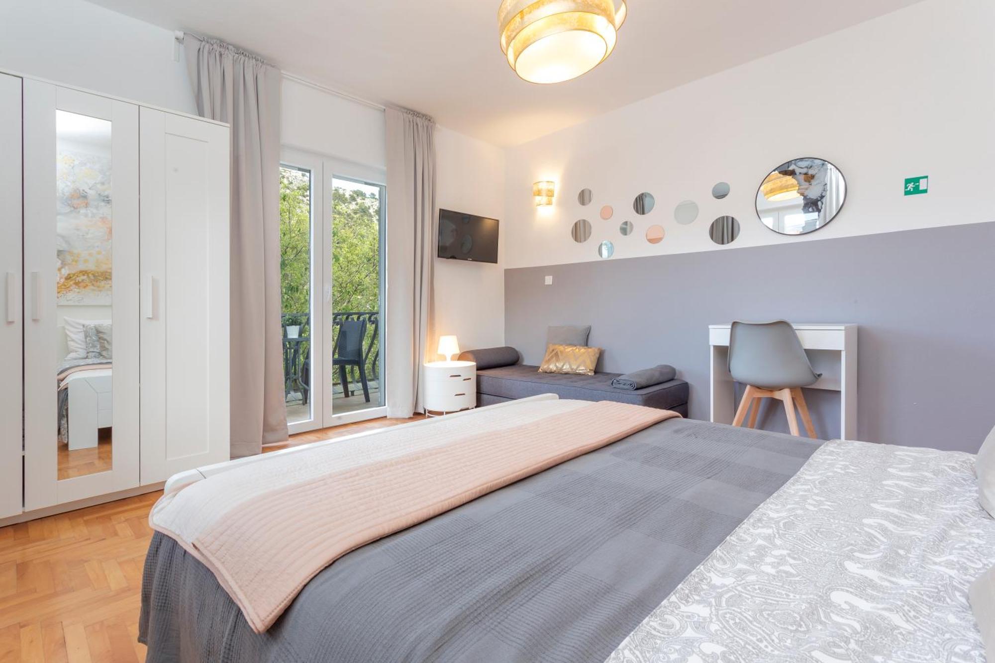 Mamma Mia Apartments-City Center Хвар Экстерьер фото