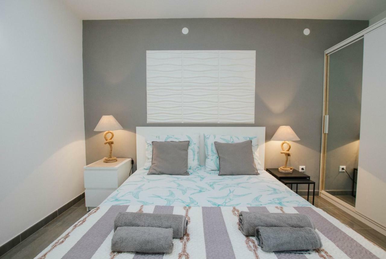 Mamma Mia Apartments-City Center Хвар Экстерьер фото