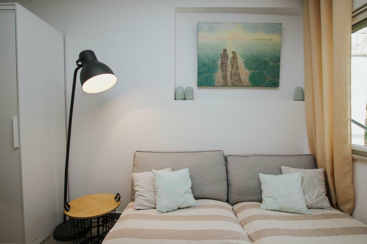 Mamma Mia Apartments-City Center Хвар Экстерьер фото